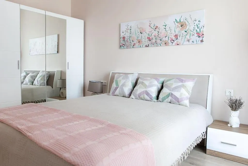 트빌리시 Newly Built, 3Br, 2Bath, 16Th Floor, Wonderful View 아파트 0*,